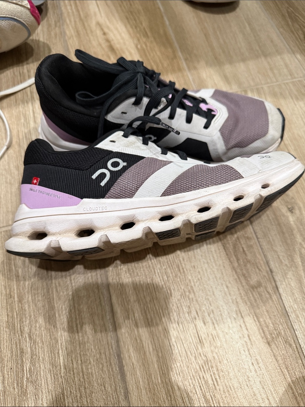 On Running Women's Running Shoes in Black, Lilac & White